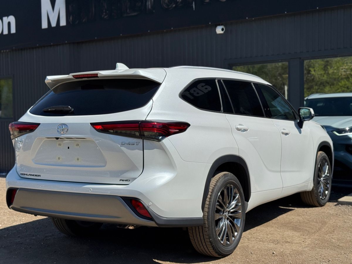Toyota Highlander IV (XU70) 2.0 AT (248 л.с.) 4WD Premium 2026 — фото 9