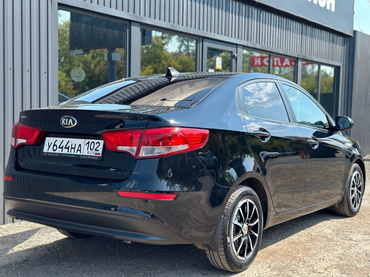 Kia Rio III Рестайлинг 1.6 MT (123 л.с.) Prestige 2017 — фото 4