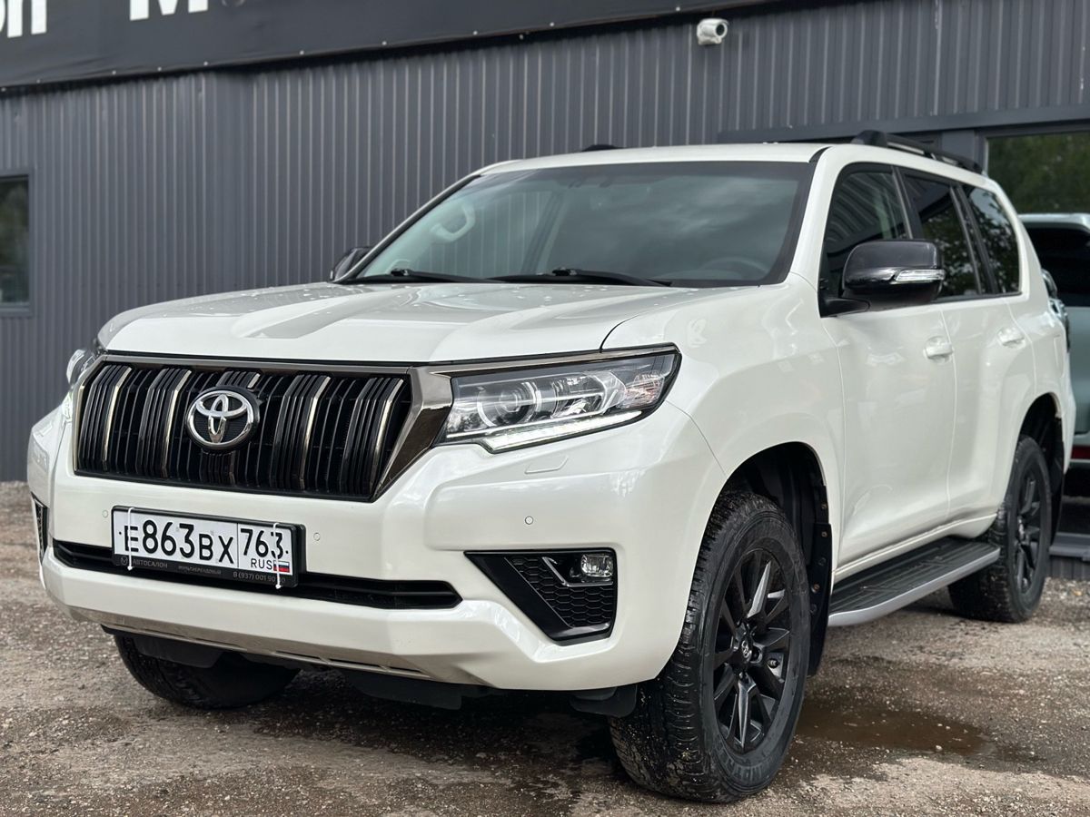 Toyota Land Cruiser Prado 150 Series Рестайлинг 3 4.0 AT (249 л.с.) 4WD Элеганс Плюс 2021 — фото 3
