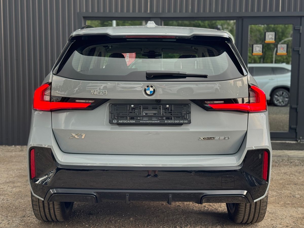 BMW X1 III (U11/U12) 25Li xDrive 2.0 AMT (204 л.с.) 4WD xDrive25Li M Sport Package 2026 — фото 8