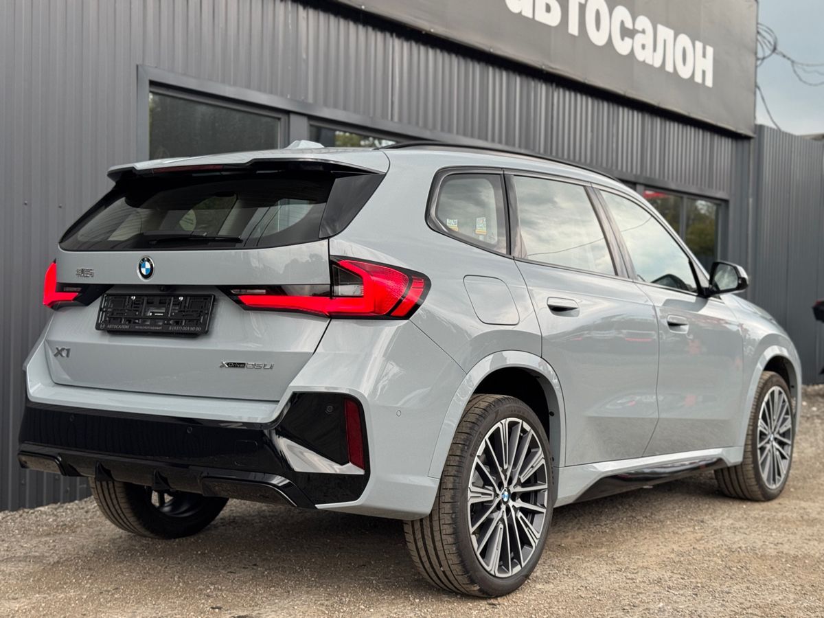 BMW X1 III (U11/U12) 25Li xDrive 2.0 AMT (204 л.с.) 4WD xDrive25Li M Sport Package 2026 — фото 9