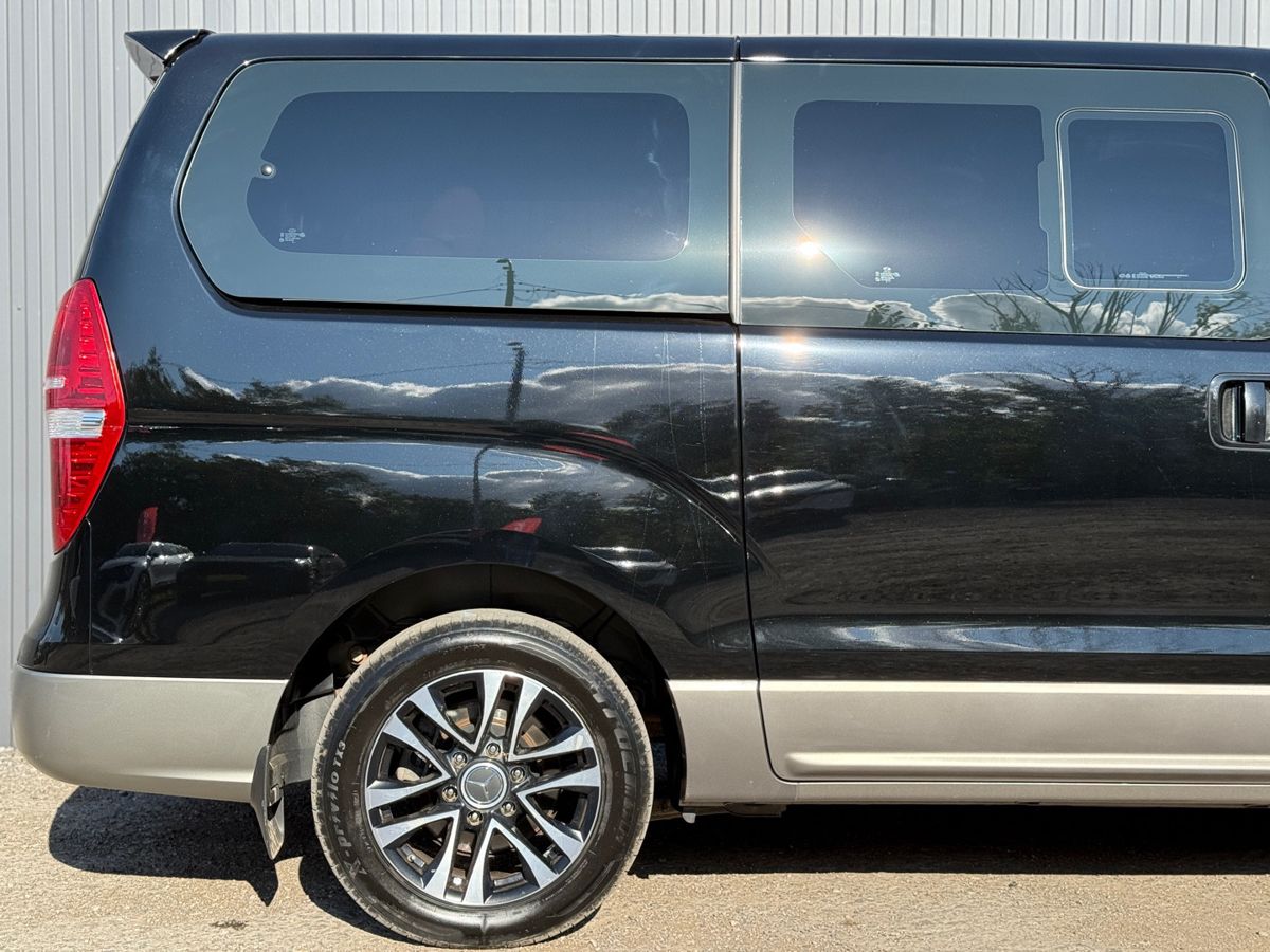Hyundai Grand Starex I Рестайлинг 2 2.5d AT (175 л.с.) 4WD 2018 — фото 7