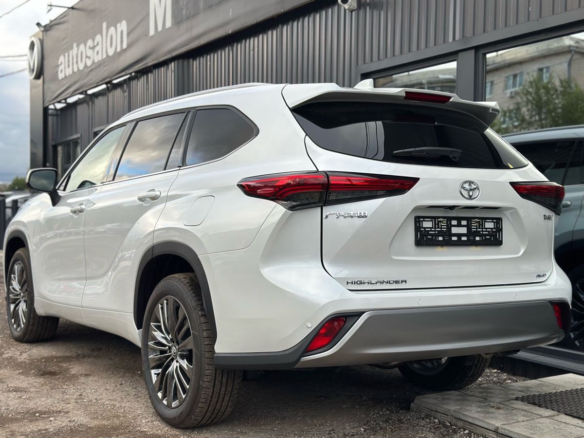 Toyota Highlander IV (XU70) 2.0 AT (248 л.с.) 4WD Premium 2026 — фото 8