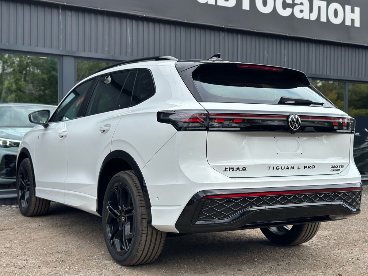 Volkswagen Tiguan III (China Market) L Pro 2.0 AMT (220 л.с.) 4WD R-Line Premium 2026 — фото 10