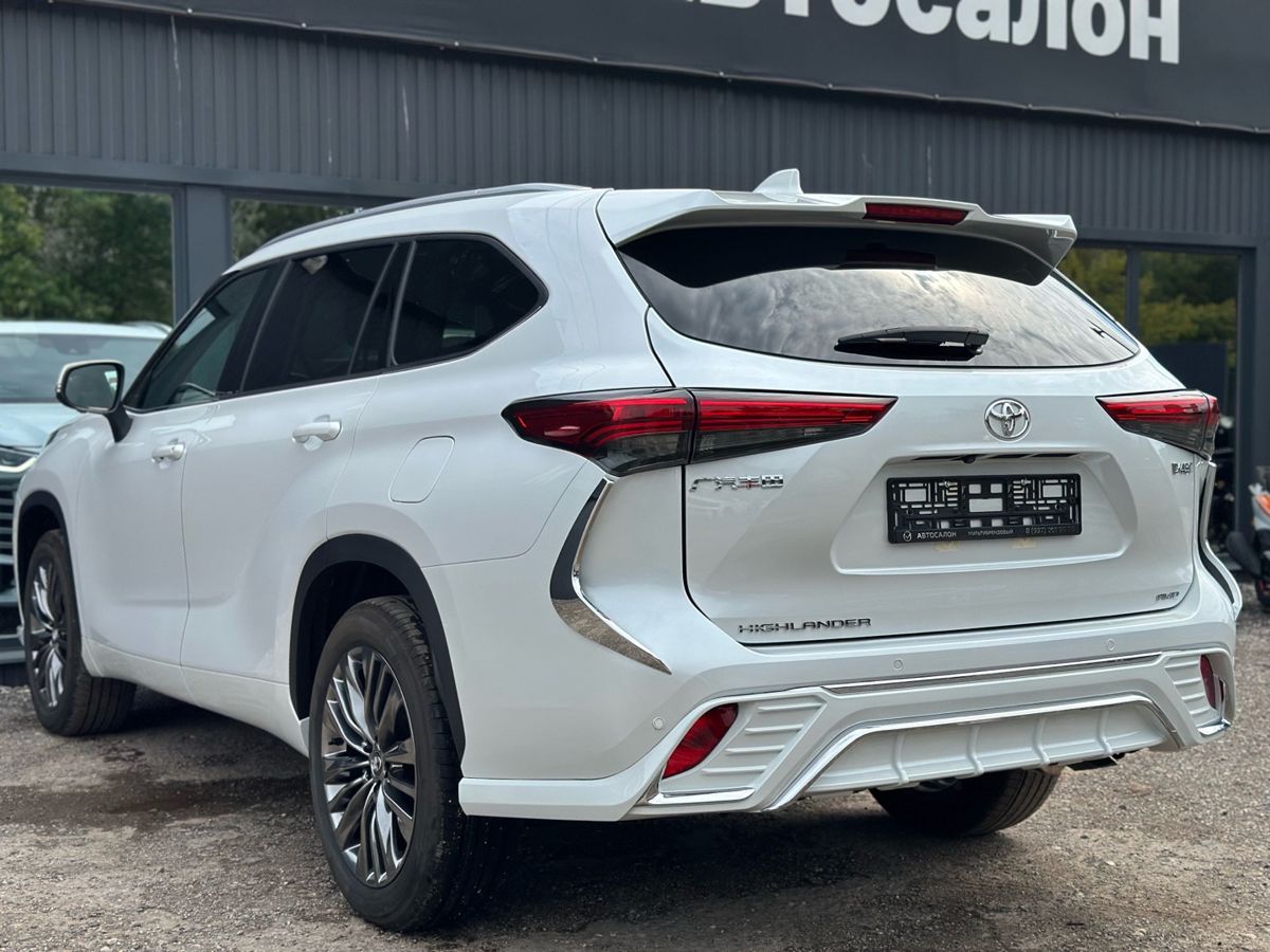 Toyota Highlander IV (XU70) 2.0 AT (248 л.с.) 4WD Premium 2026 — фото 4