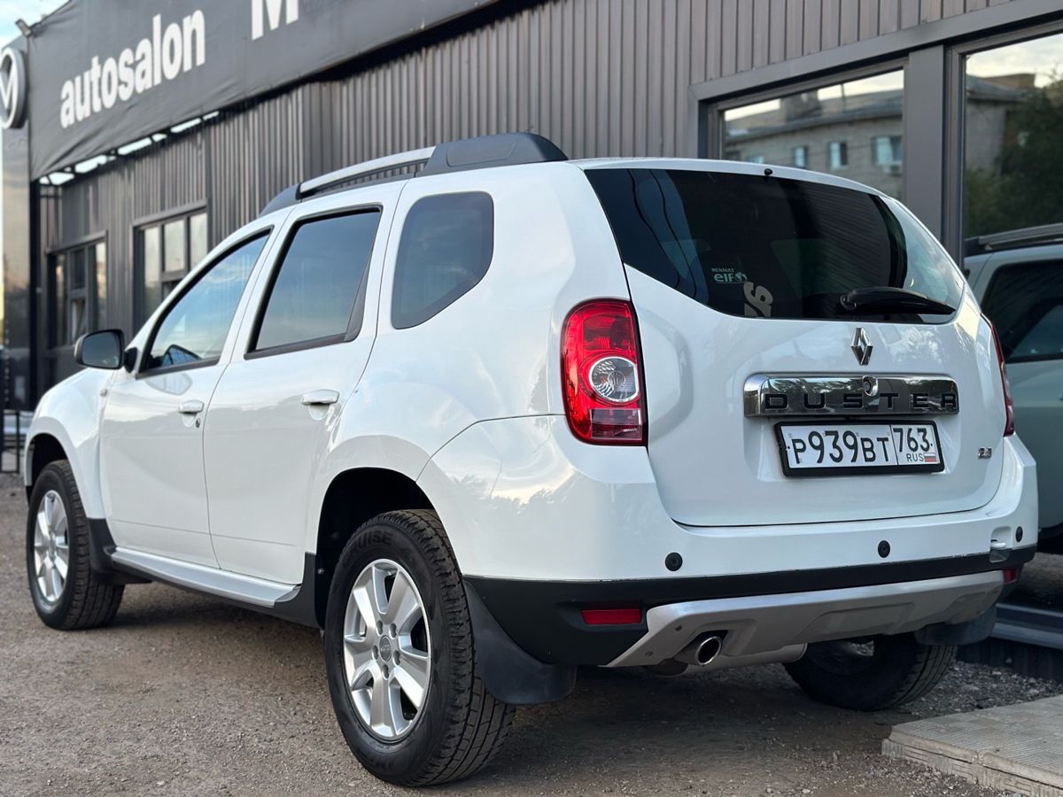 Renault Duster I 2.0 MT (135 л.с.) 4WD Luxe Privilege 2014 — фото 8