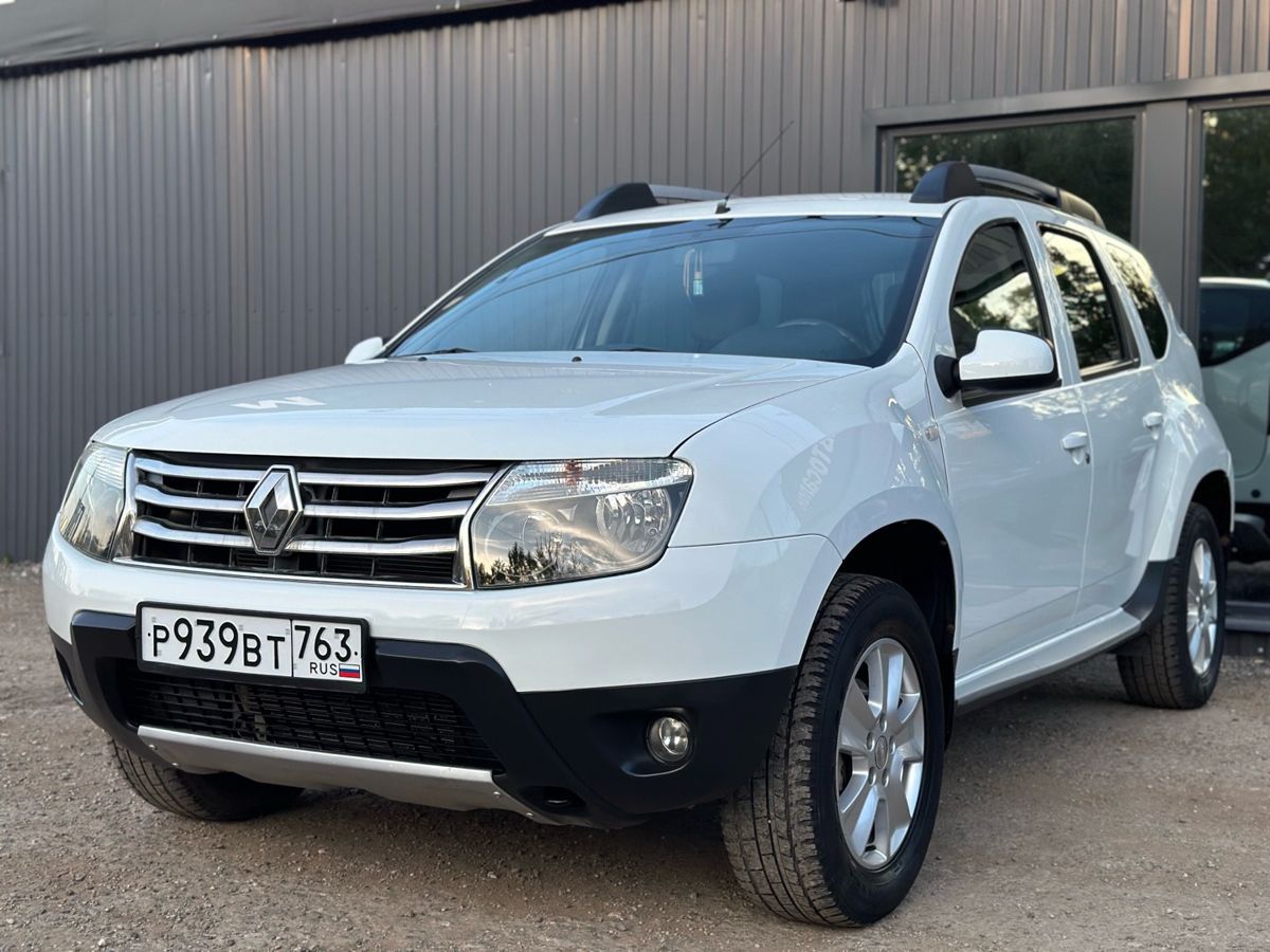 Renault Duster I 2.0 MT (135 л.с.) 4WD Luxe Privilege 2014 — фото 3