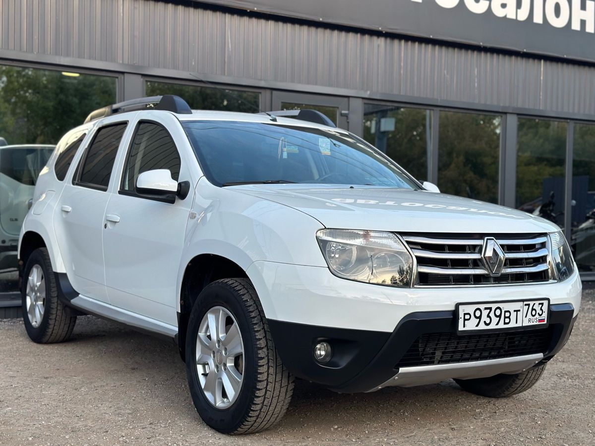 Renault Duster I 2.0 MT (135 л.с.) 4WD Luxe Privilege 2014 — купить в Самаре