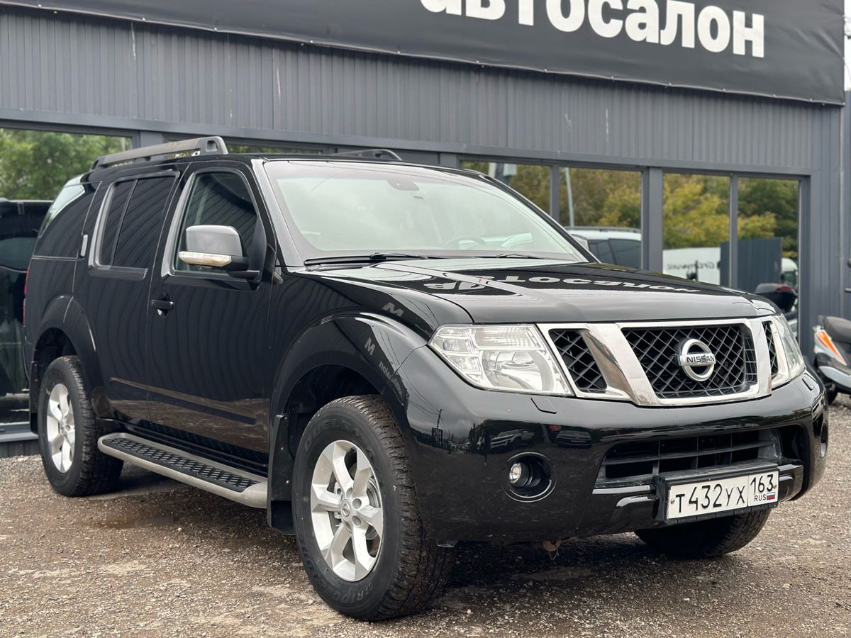 Nissan Pathfinder III Рестайлинг 2.5d AT (190 л.с.) 4WD LE 2013 — купить в Самаре