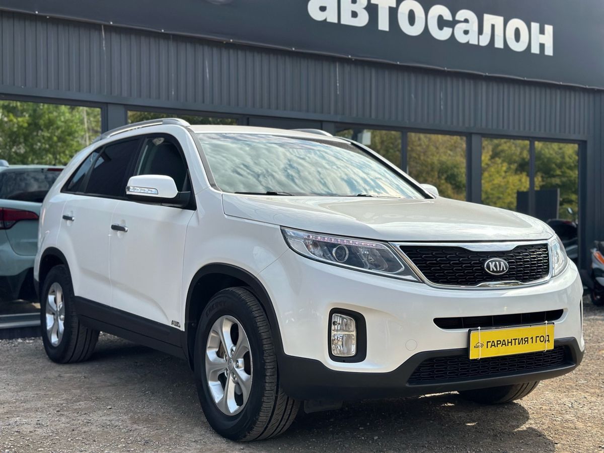 Kia Sorento II Рестайлинг 2.4 AT (175 л.с.) 4WD Luxe 2014 — купить в Самаре