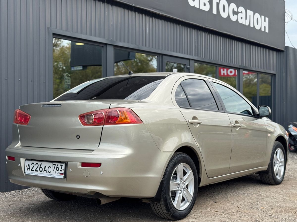 Mitsubishi Lancer X 1.8 CVT (143 л.с.) 2008 — фото 10