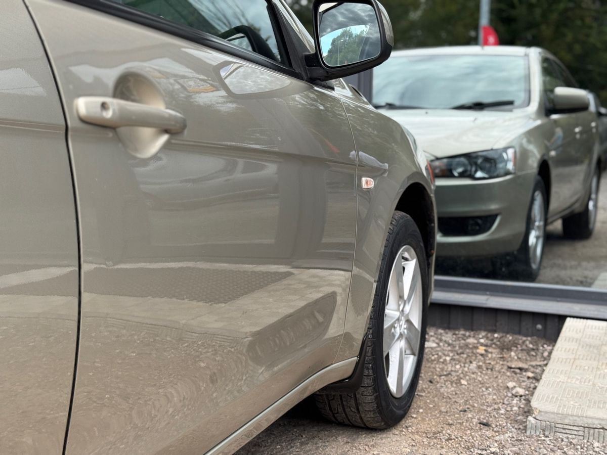 Mitsubishi Lancer X 1.8 CVT (143 л.с.) 2008 — фото 9