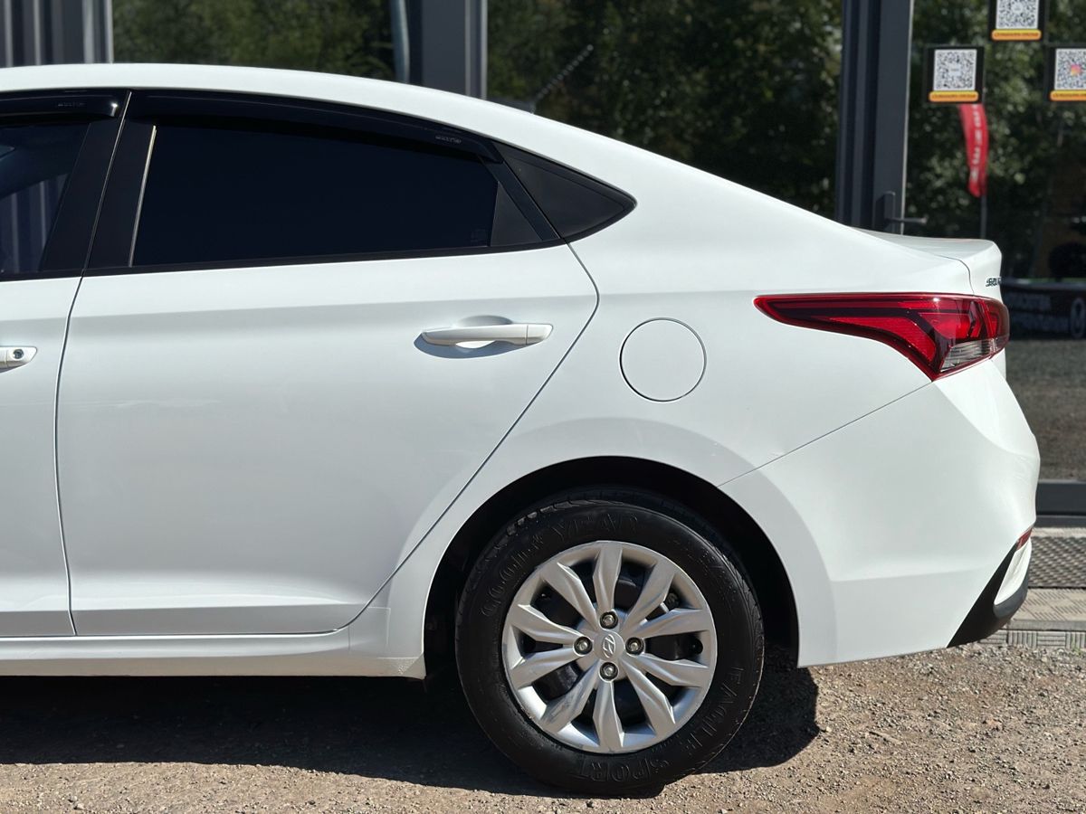 Hyundai Solaris II 1.4 AT (100 л.с.) Comfort 2019 — фото 5