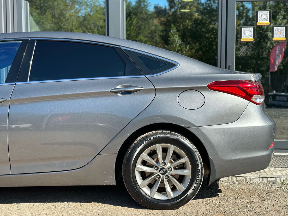 Hyundai i40 I 2.0 AT (150 л.с.) Lifestyle Plus 2015 — фото 5