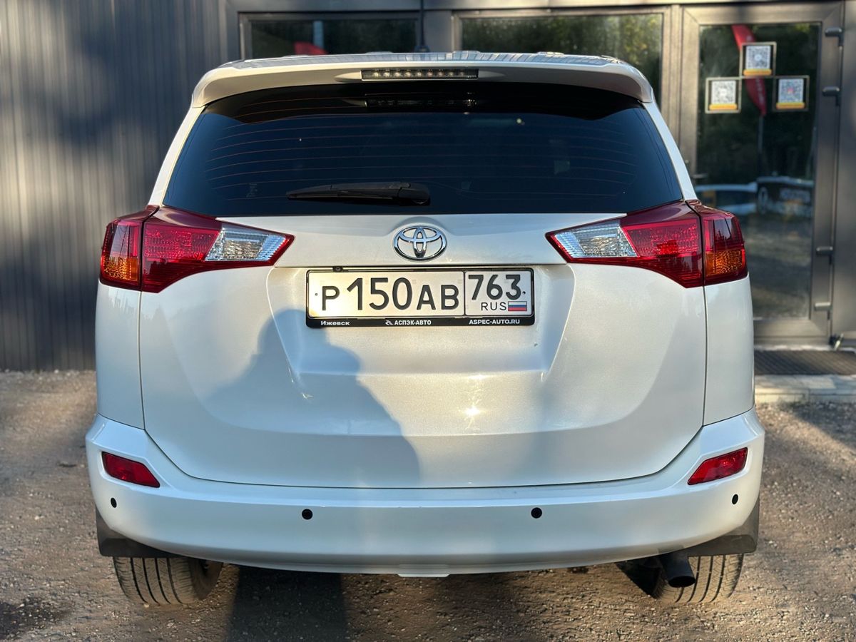Toyota RAV4 IV (XA40) 2.0 CVT (146 л.с.) 4WD Комфорт Плюс 2013 — фото 5