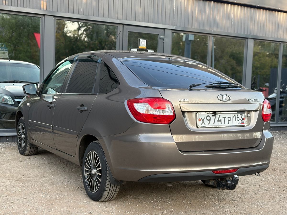 Lada (ВАЗ) Granta I 1.6 MT (106 л.с.) Luxe Prestige 21917-52-71Y 2017 — фото 4