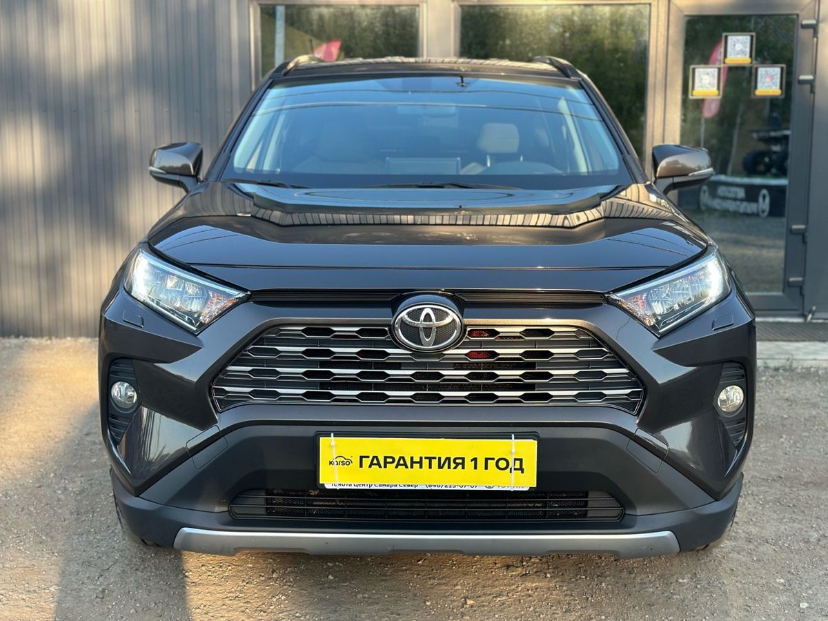 Toyota RAV4 V (XA50) 2.0 CVT (149 л.с.) 4WD Комфорт 2020 — фото 2