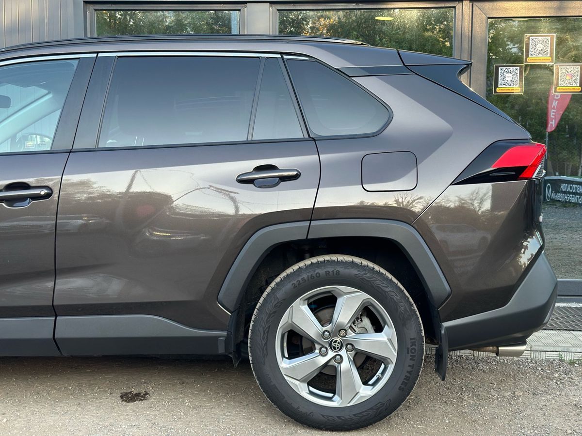 Toyota RAV4 V (XA50) 2.0 CVT (149 л.с.) 4WD Комфорт 2020 — фото 5