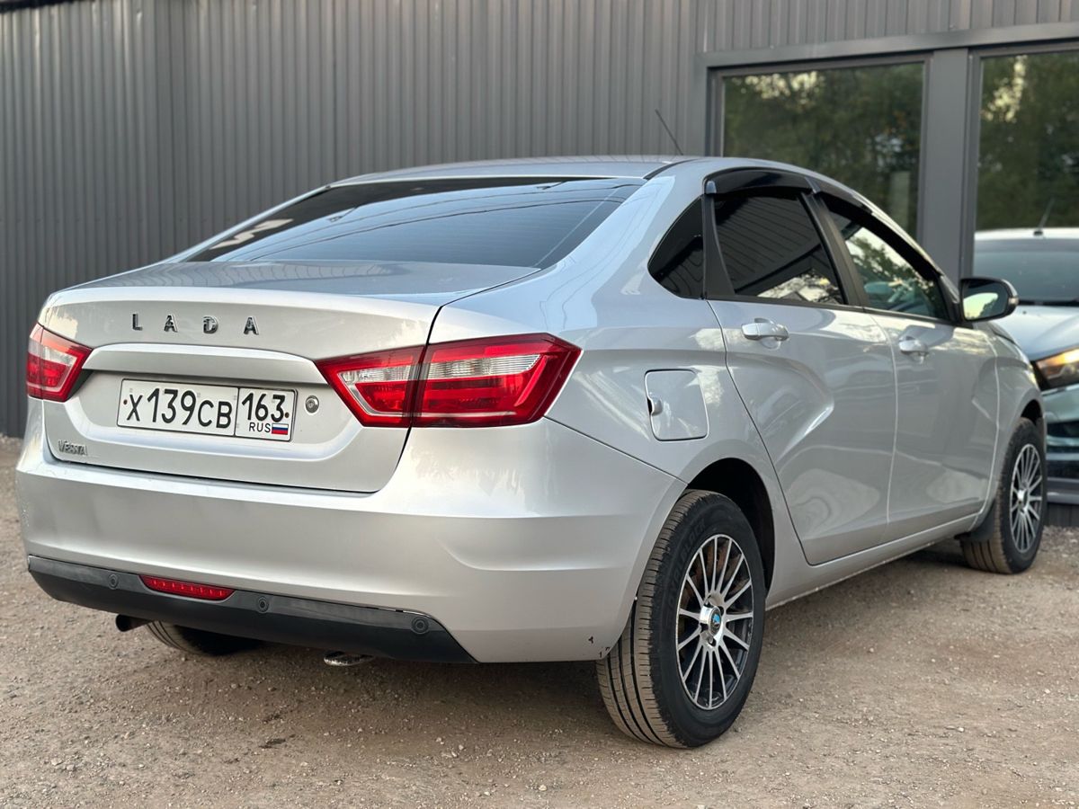 Lada (ВАЗ) Vesta I 1.6 MT (106 л.с.) Luxe (2015-2016) 2017 — фото 6