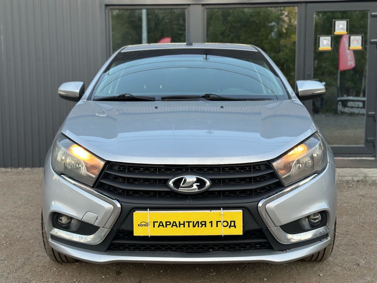 Lada (ВАЗ) Vesta I 1.6 MT (106 л.с.) Luxe (2015-2016) 2017 — фото 2