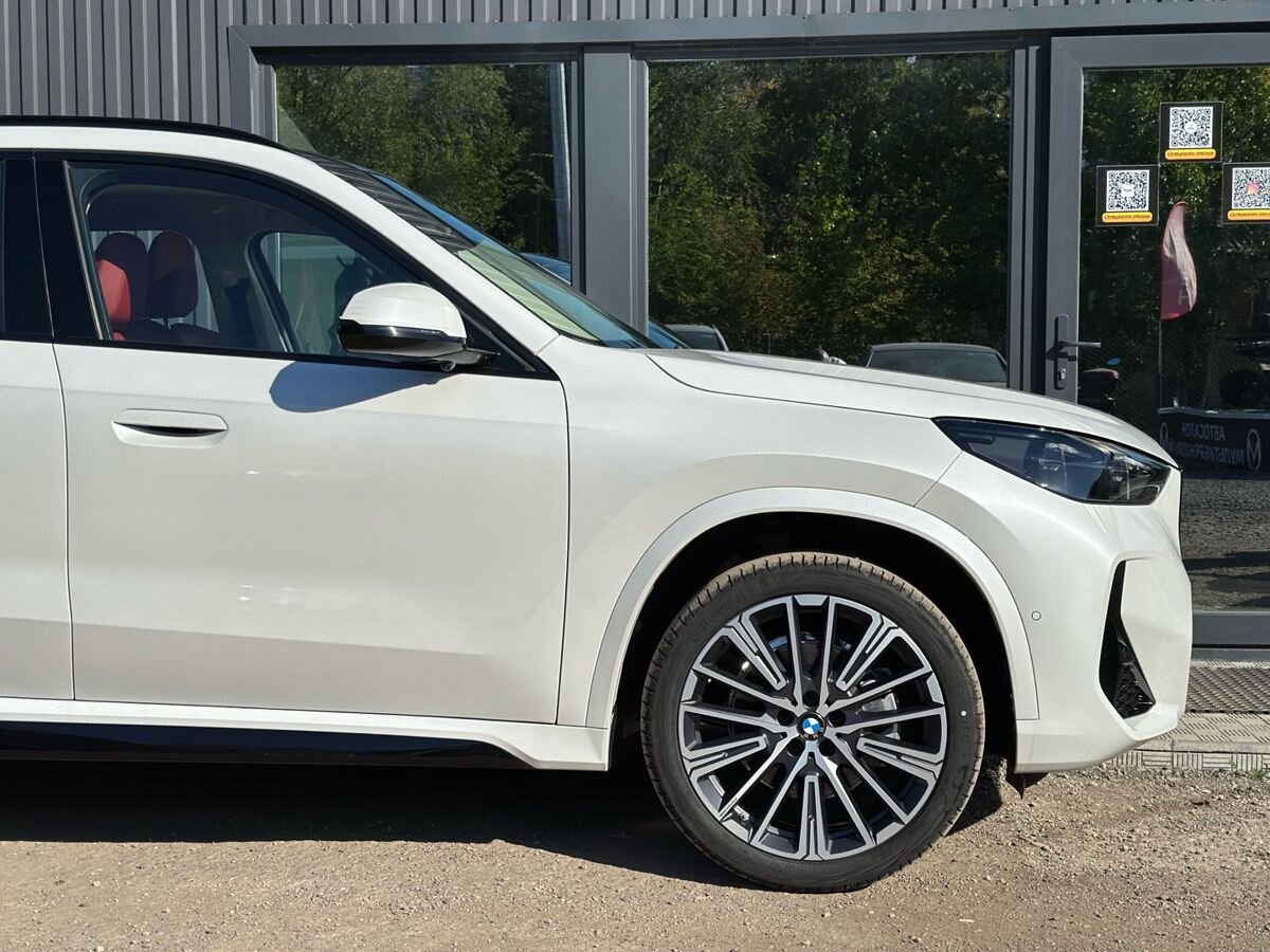 BMW X1 III (U11/U12) 25Li xDrive 2.0 AMT (204 л.с.) 4WD xDrive25Li M Sport Package 2026 — фото 4