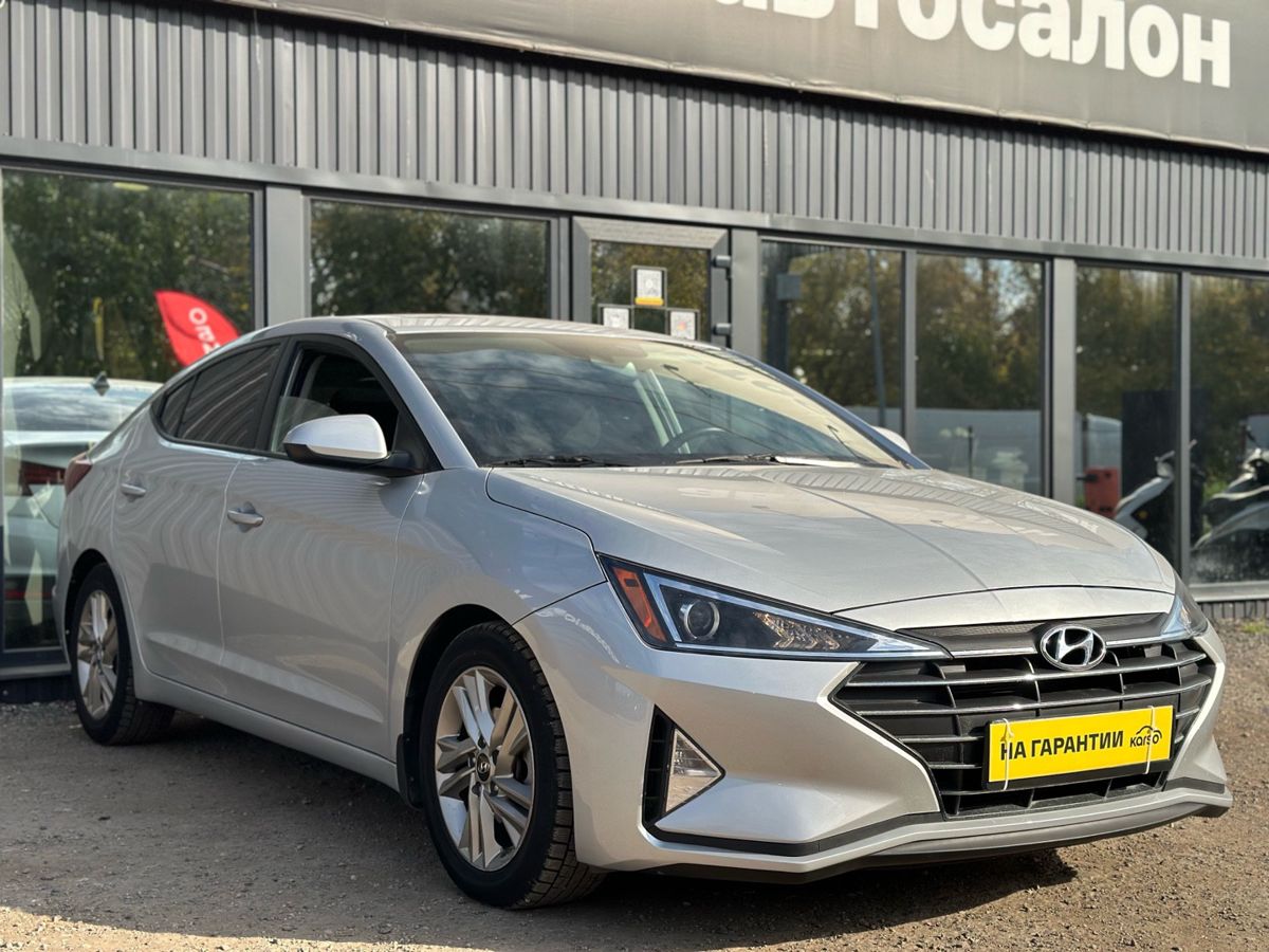 Hyundai Elantra VI (AD) 2.0 AT (150 л.с.) Comfort + Style + High-Tech 2019 — фото 1