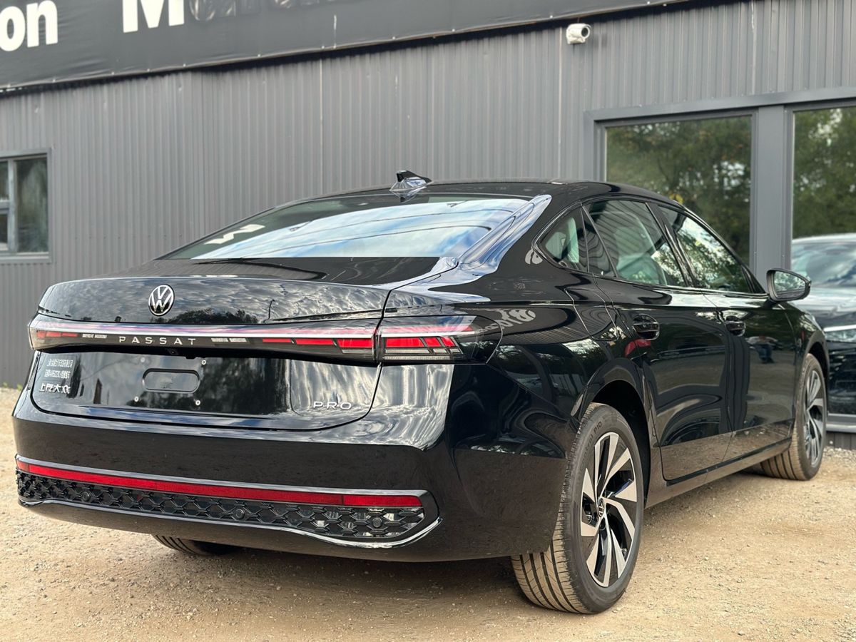 Volkswagen Passat B9 1.5 AMT (150 л.с.) 2026 — фото 9