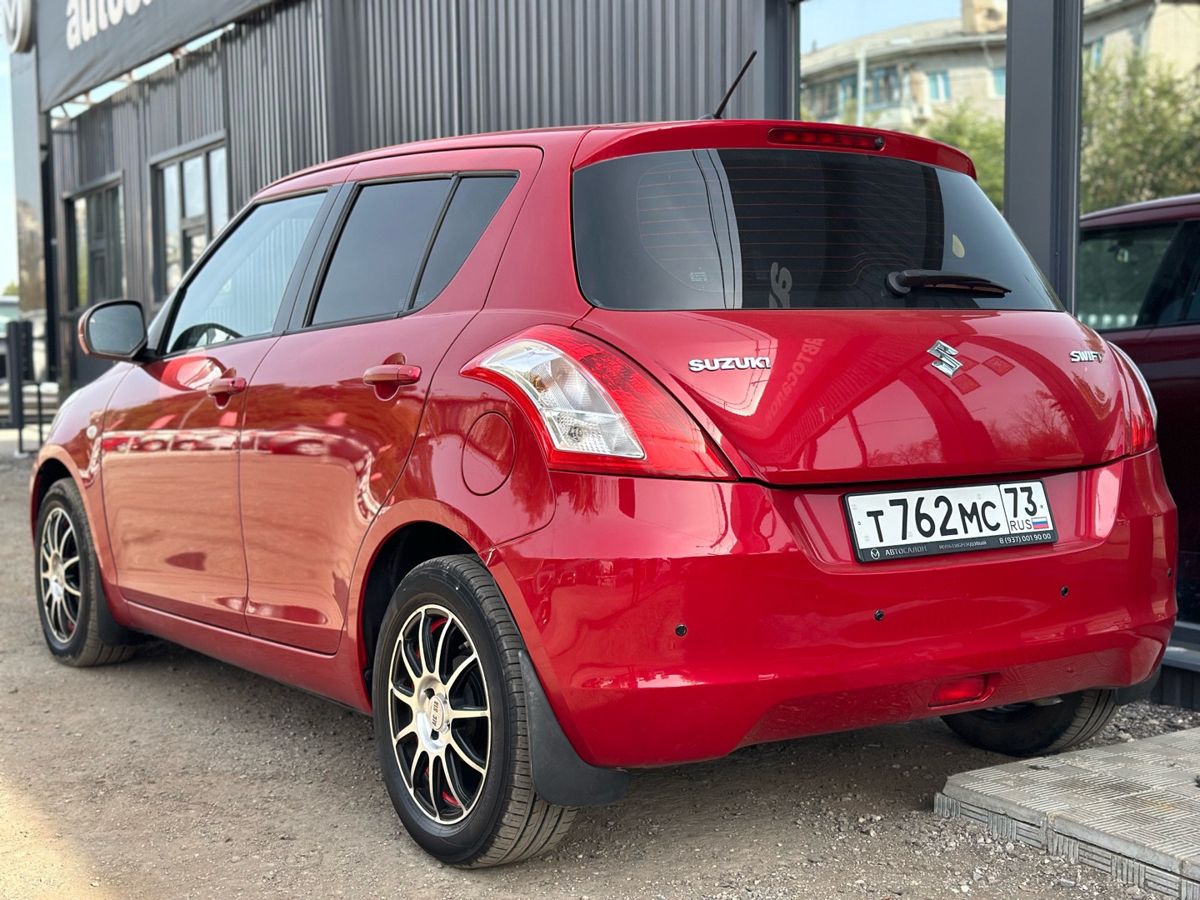 Suzuki Swift IV 1.2 AT (94 л.с.) 2011 — фото 7