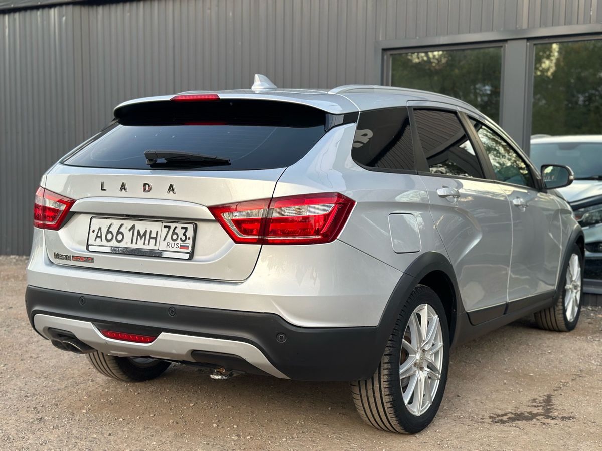 Lada (ВАЗ) Vesta I SW Cross 1.8 MT (122 л.с.) 2018 — фото 9