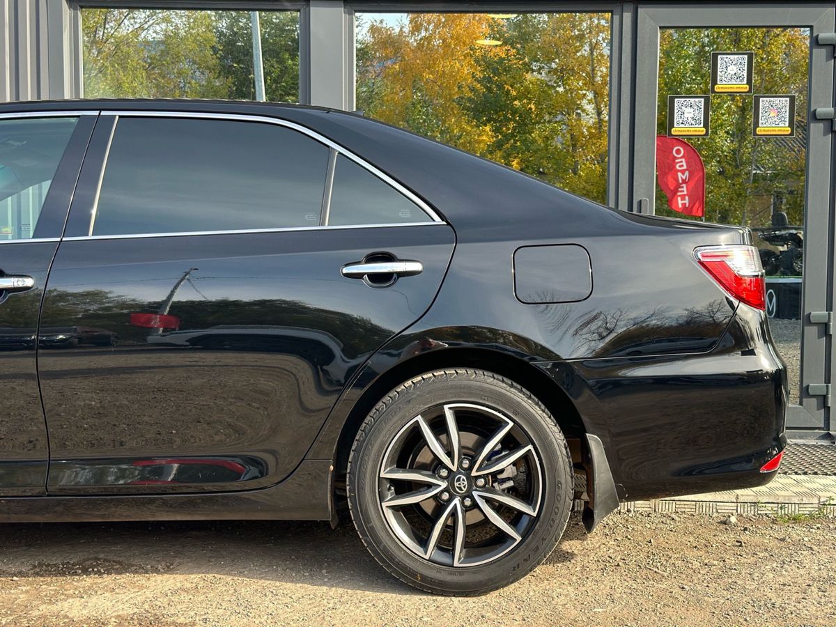 Toyota Camry VII (XV50) Рестайлинг 2.5 AT (181 л.с.) Exclusive 2017 — фото 5