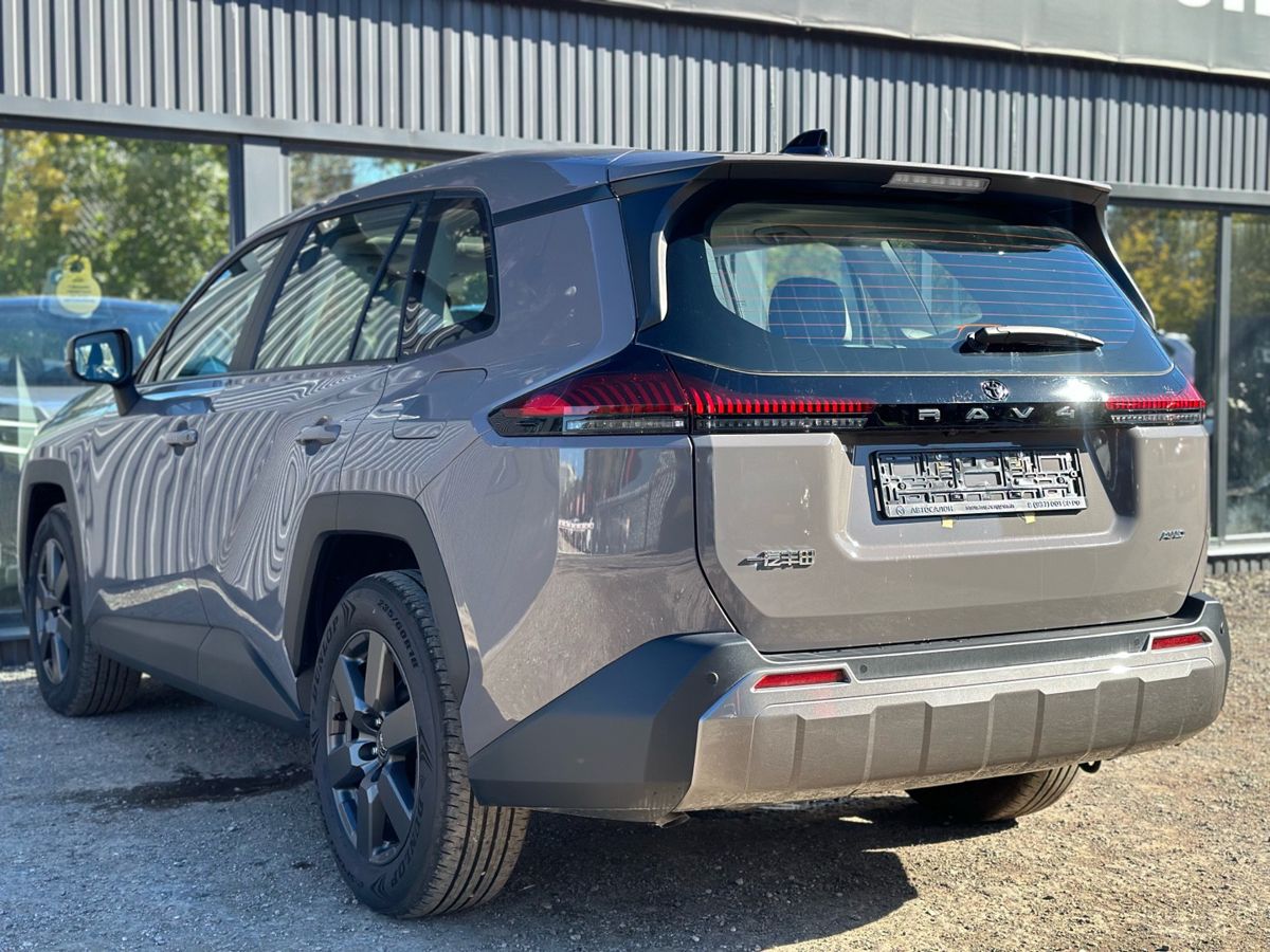 Toyota RAV4 VI (XA60) 2.0 CVT (171 л.с.) 4WD Luxury 2026 — фото 10