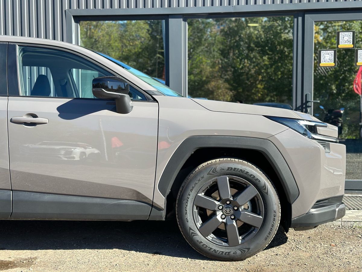 Toyota RAV4 VI (XA60) 2.0 CVT (171 л.с.) 4WD Luxury 2026 — фото 4