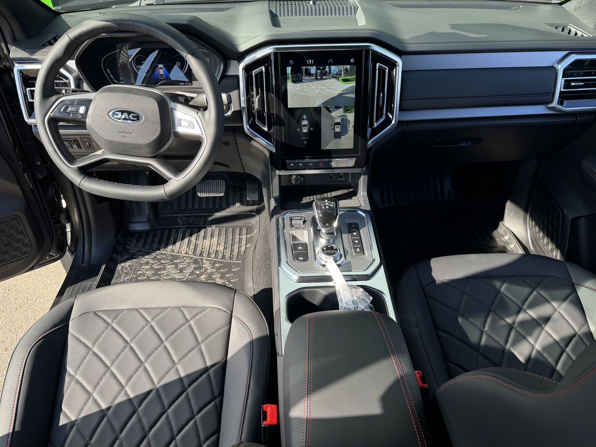 JAC T9 Урбан +