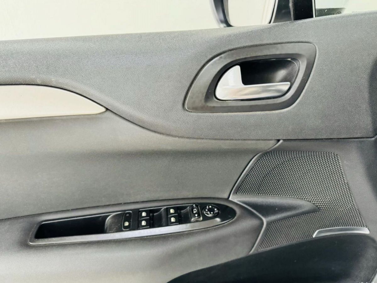 Citroen C4 — фото 13