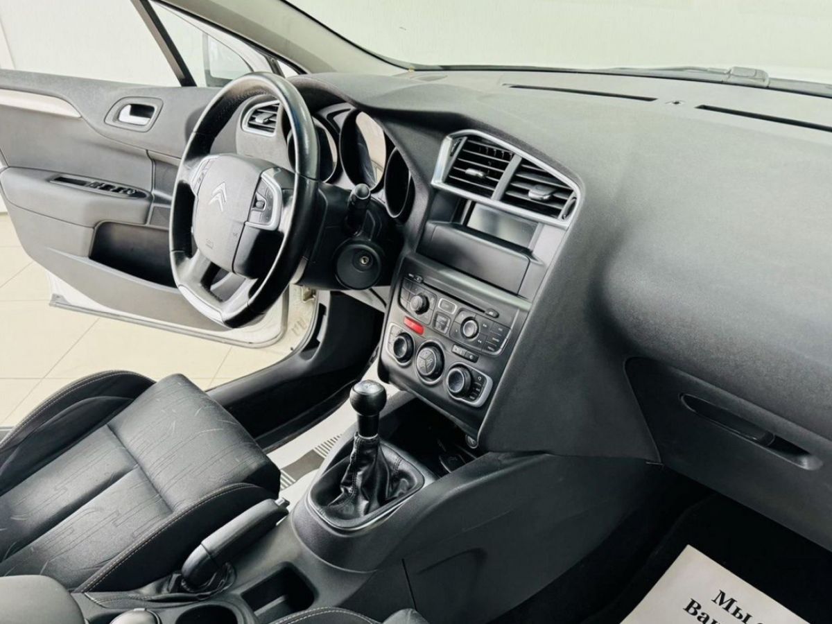 Citroen C4 — фото 10