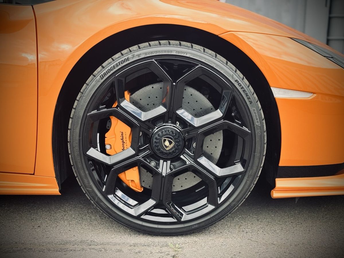 Lamborghini Huracán — фото 13