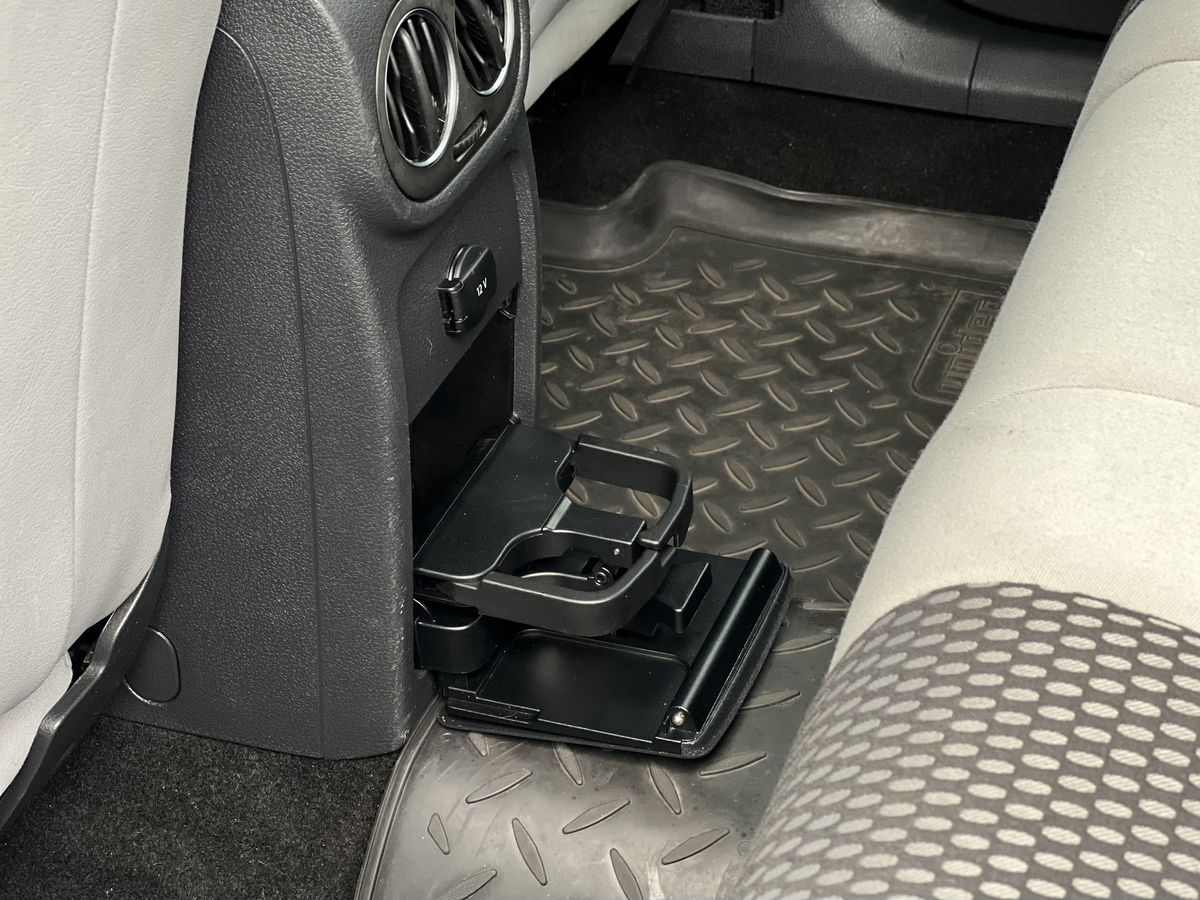 Volkswagen Tiguan — фото 25