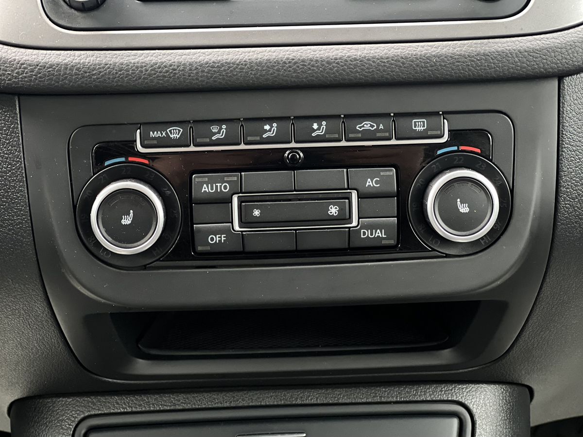Volkswagen Tiguan — фото 22