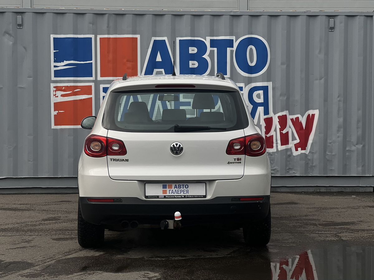 Volkswagen Tiguan — фото 9