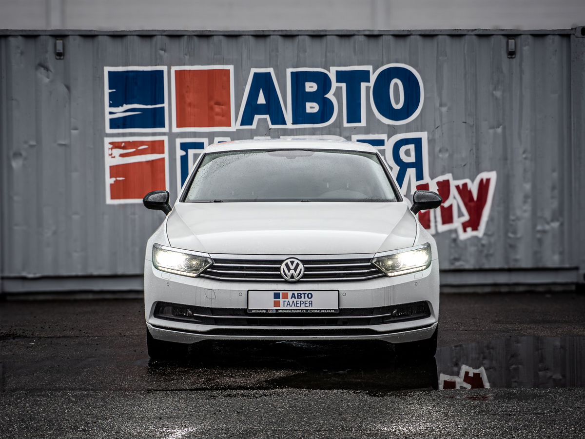 Volkswagen Passat — фото 2