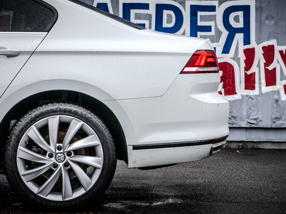 Volkswagen Passat — фото 8