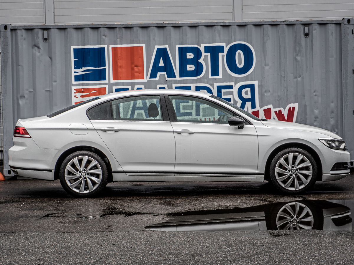 Volkswagen Passat — фото 5