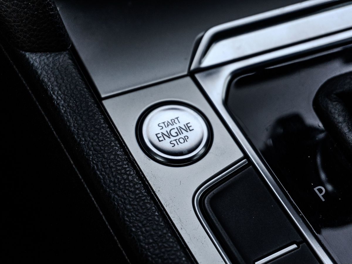 Volkswagen Passat — фото 19