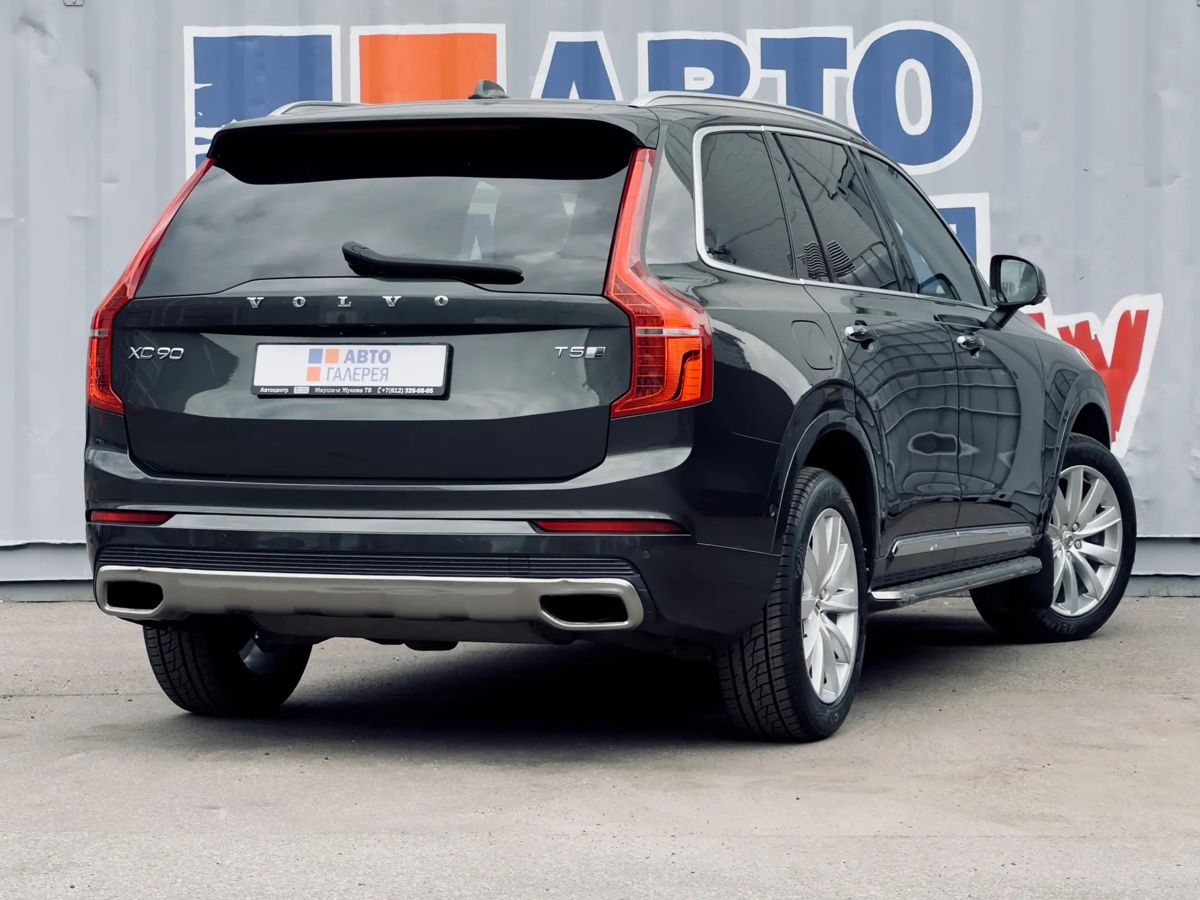 Volvo XC90 — фото 4
