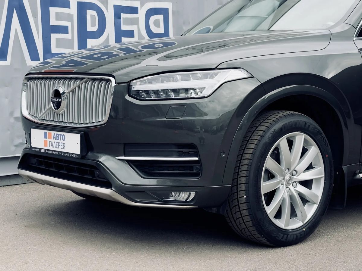 Volvo XC90 — фото 7