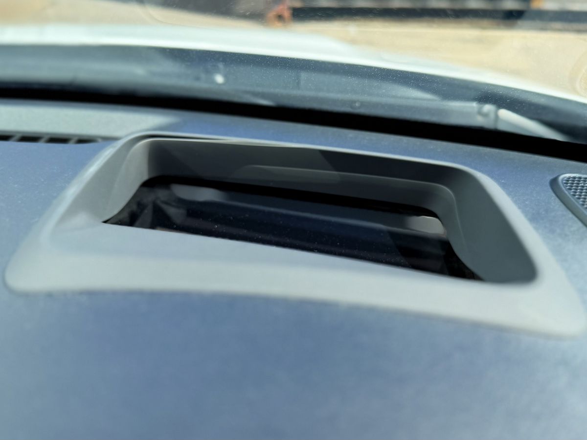Toyota Yaris — фото 13