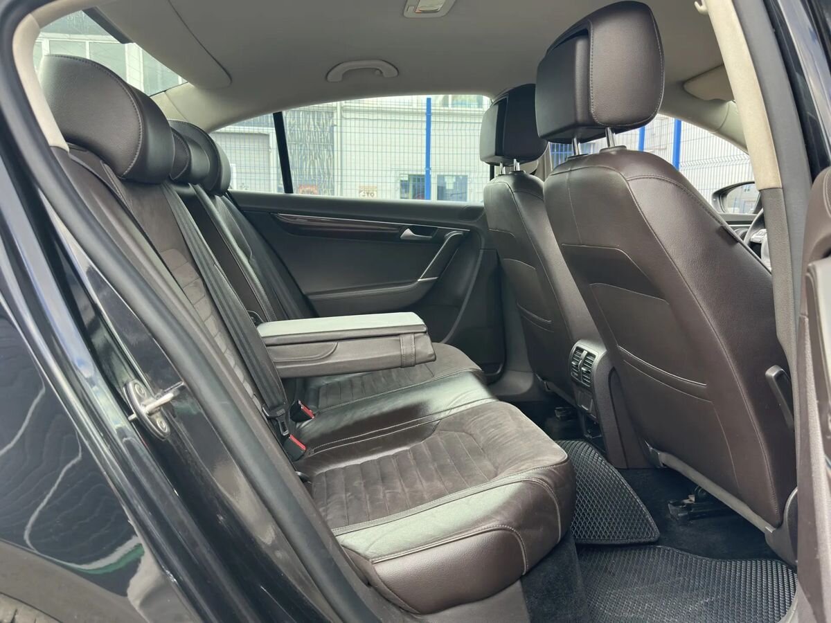 Volkswagen Passat — фото 9