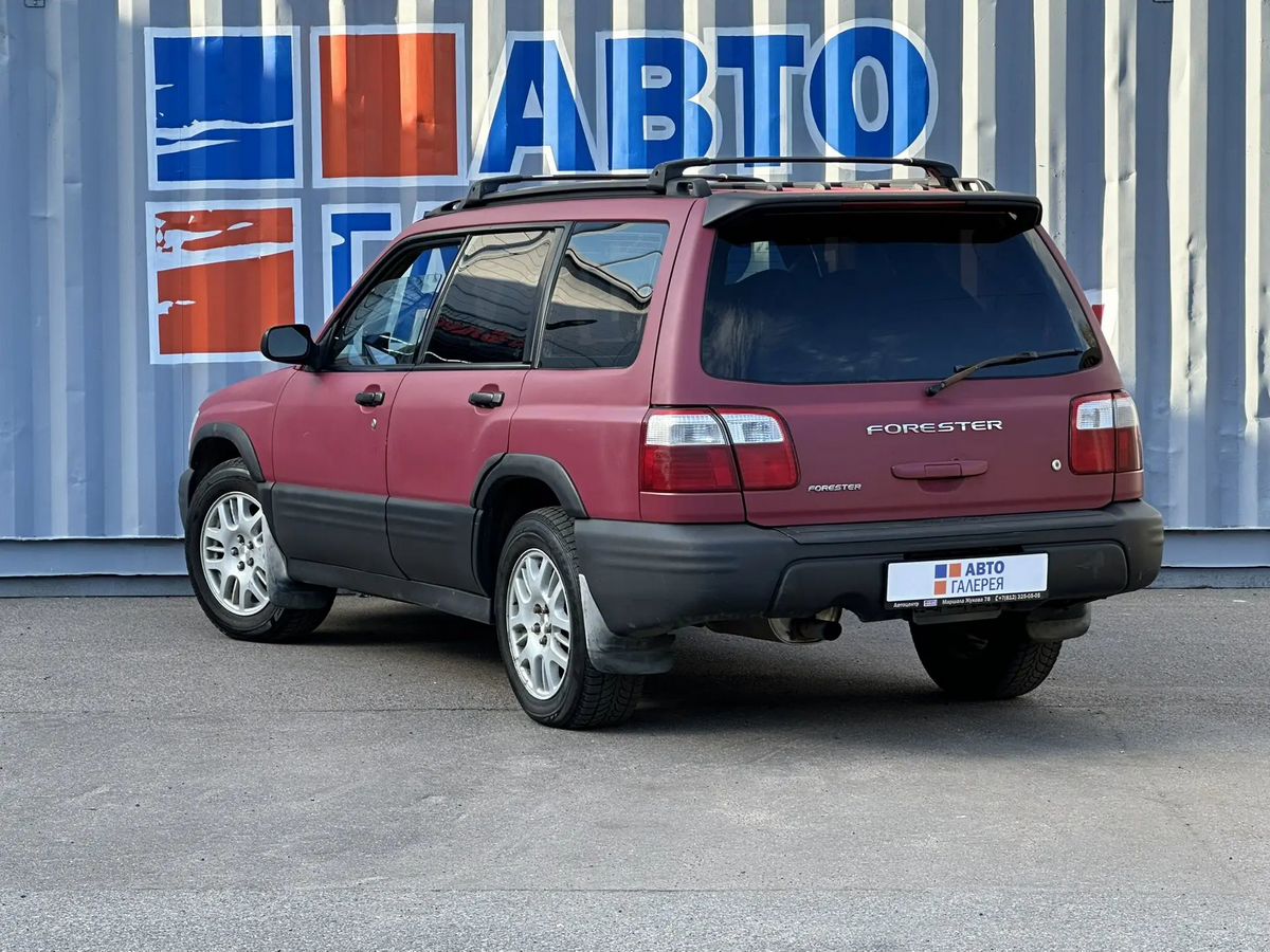 Subaru Forester — фото 4
