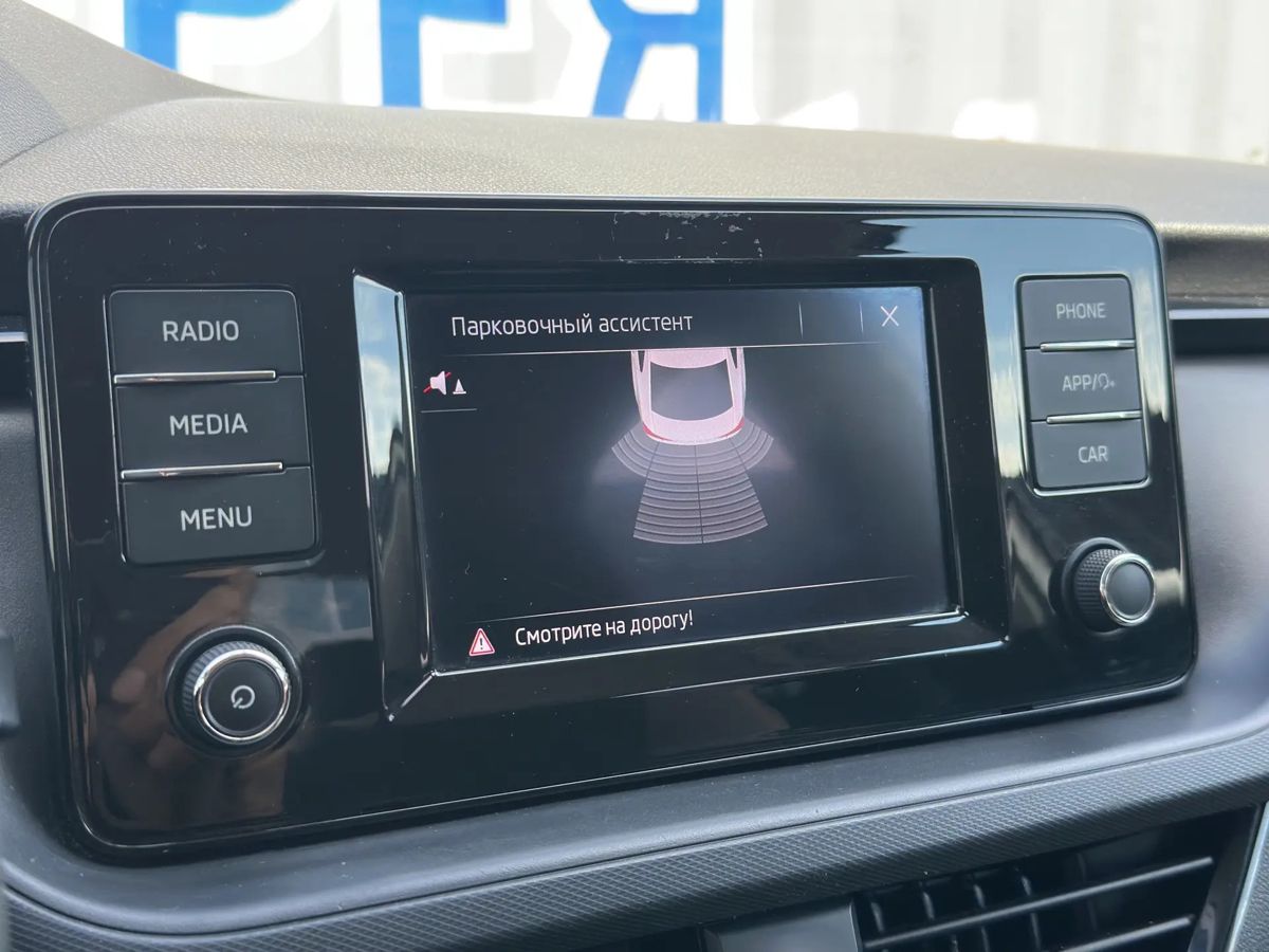Skoda Rapid — фото 21