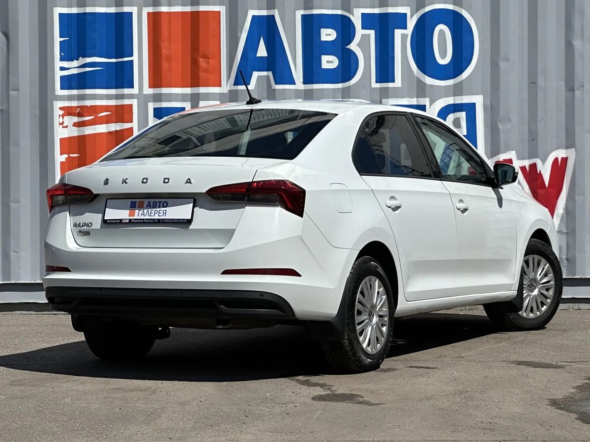 Skoda Rapid — фото 4
